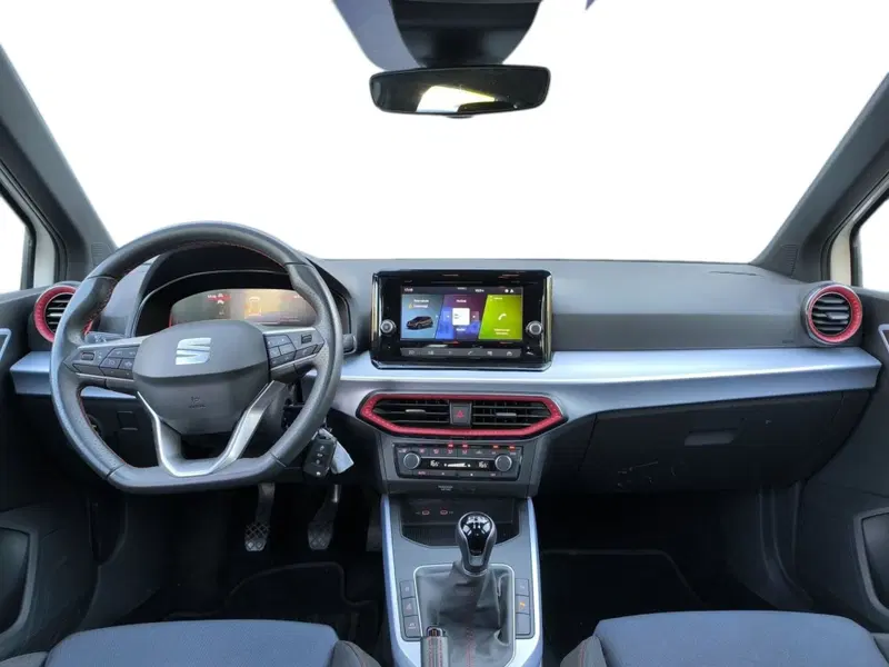 SEAT Arona usata a Udine (11)