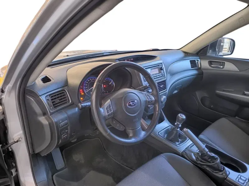 Subaru Impreza usata a Udine (10)