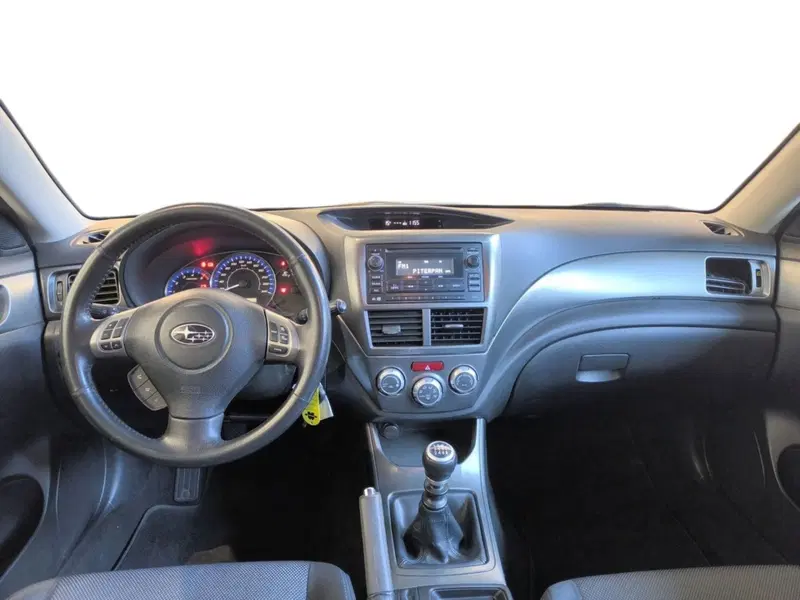 Subaru Impreza usata a Udine (11)