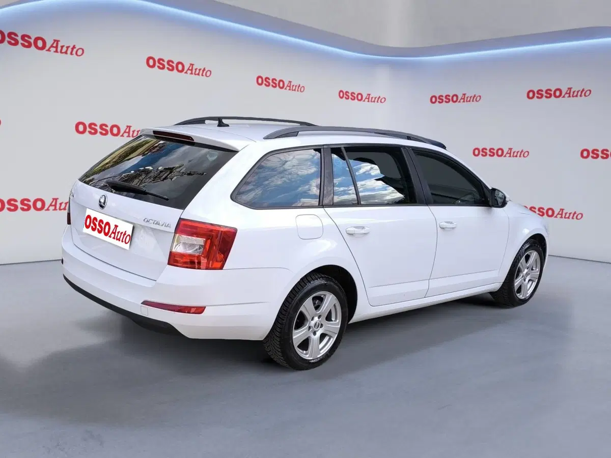 Skoda Octavia Station Wagon usata a Udine (3)