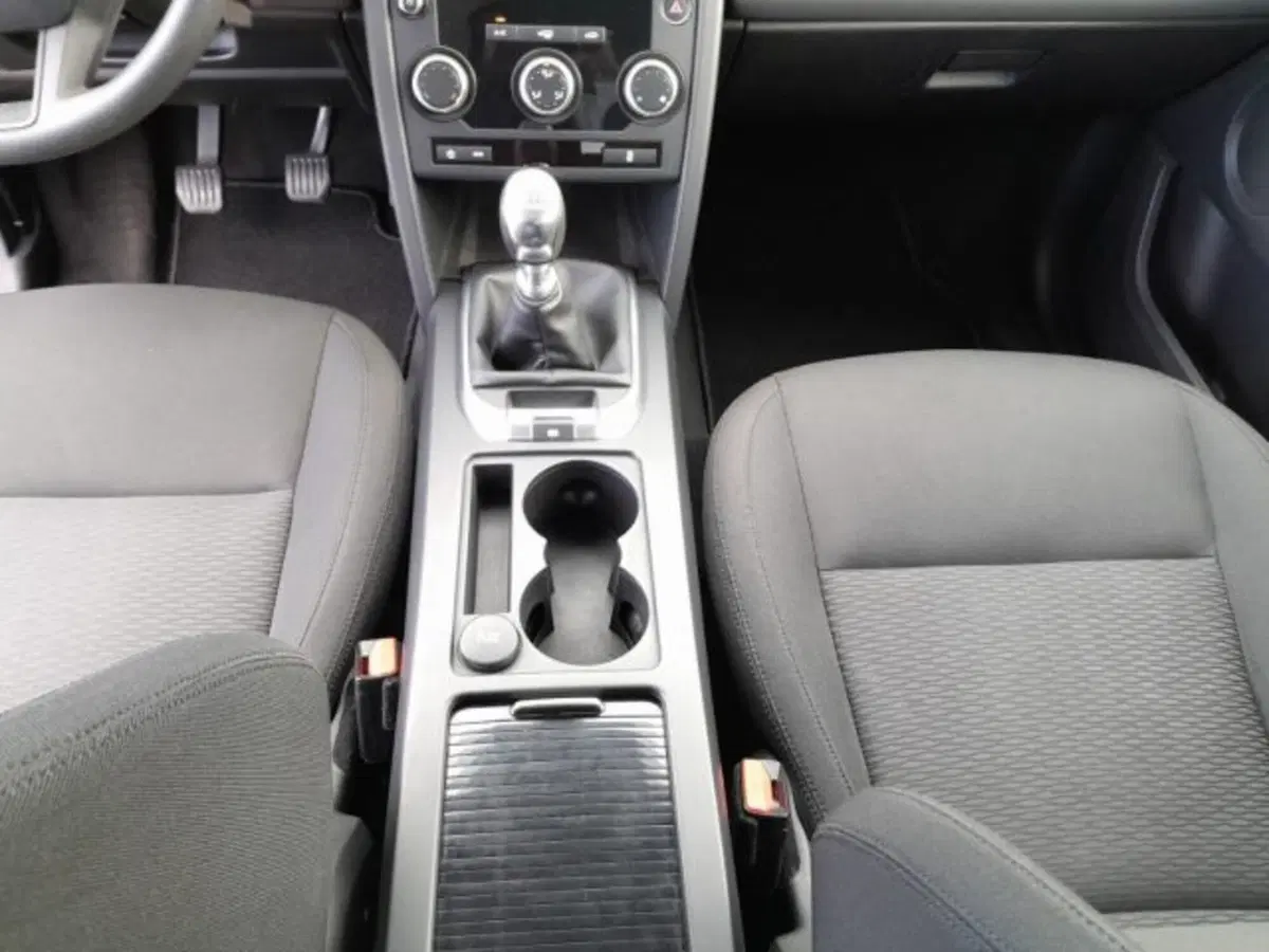 Land Rover Discovery Sport usata a Livorno (19)