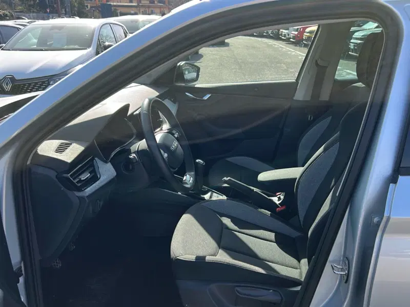 Skoda Kamiq usata a Latina (13)