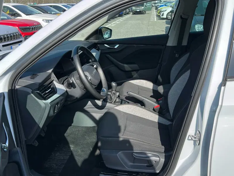 Skoda Kamiq usata a Roma (13)