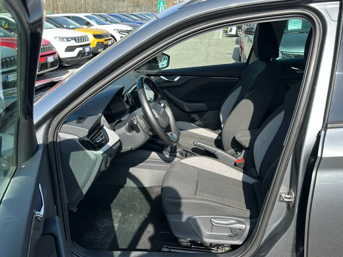 Skoda Kamiq usata a Roma (13)