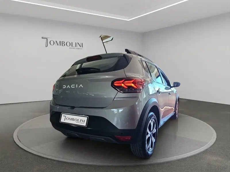 Dacia Sandero usata a Perugia (5)