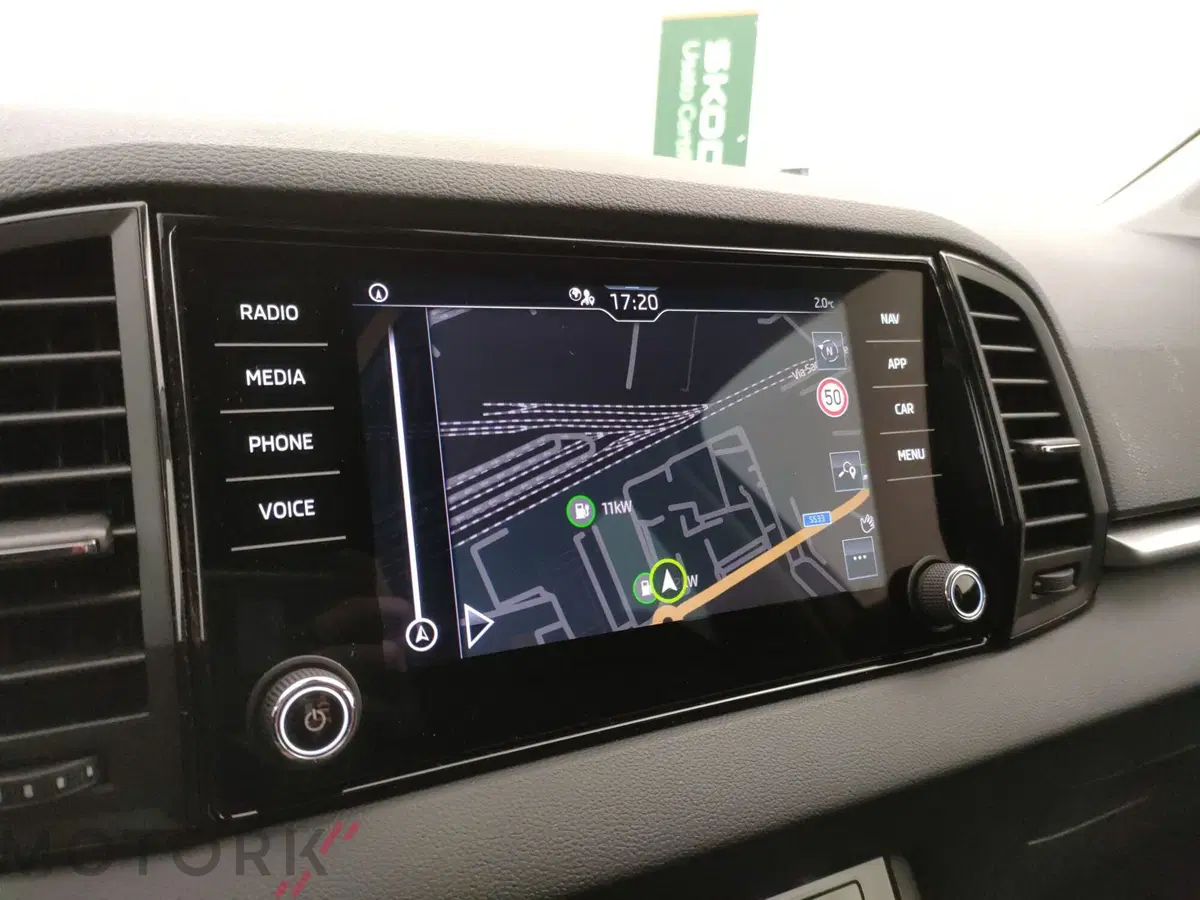 Skoda Karoq usata a Varese (15)