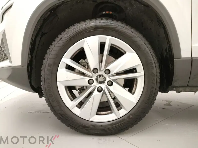Skoda Karoq usata a Varese (6)