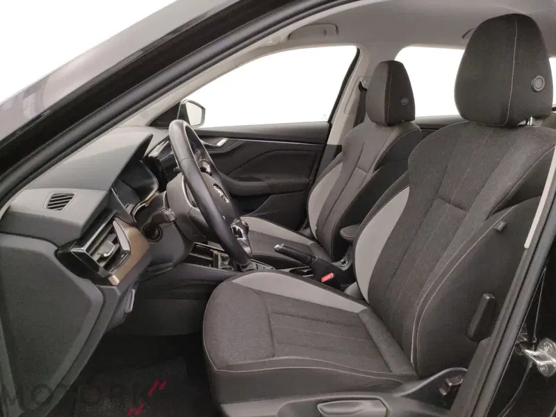 Skoda Kamiq usata a Varese (11)