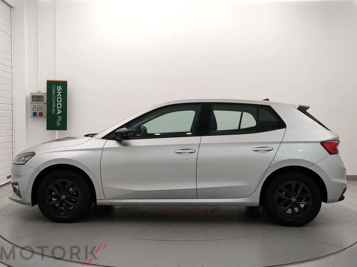 Skoda Fabia usata a Varese (3)