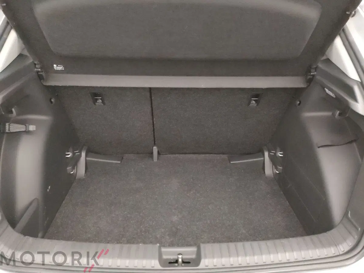 Skoda Fabia usata a Varese (9)