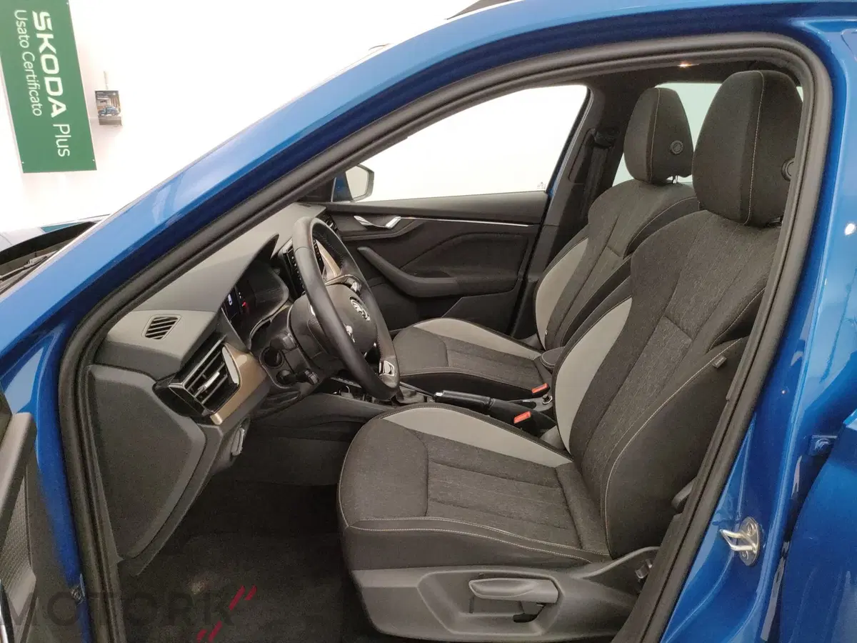 Skoda Kamiq usata a Varese (10)