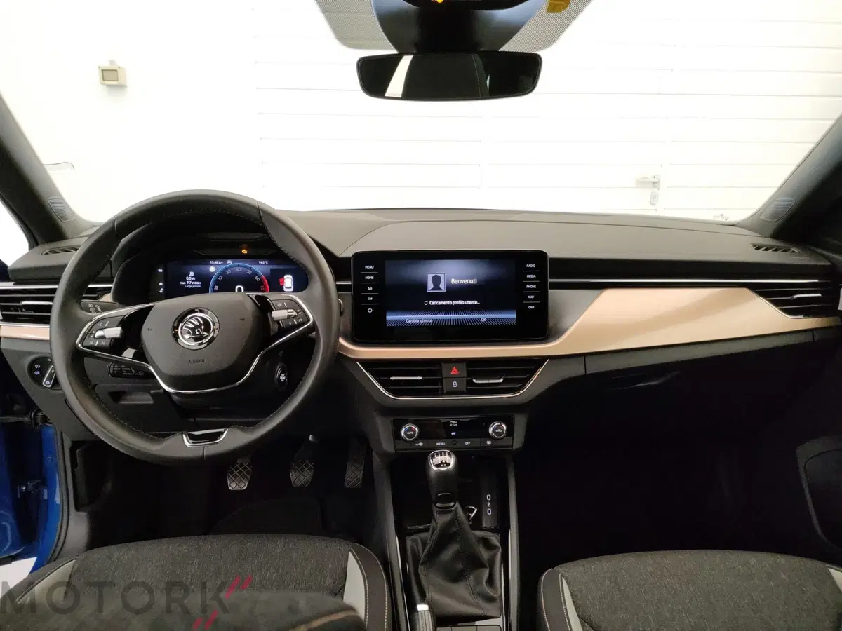 Skoda Kamiq usata a Varese (12)