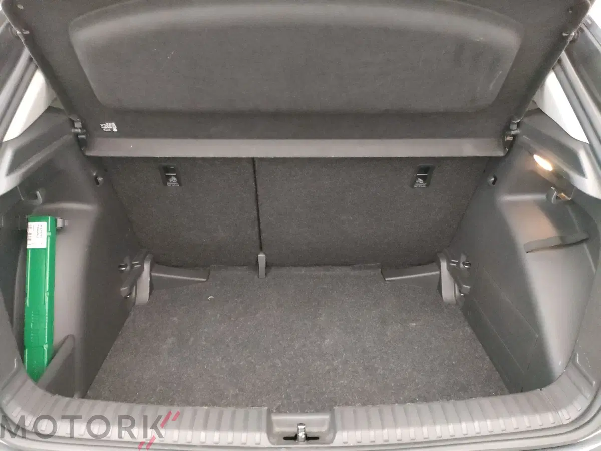 Skoda Fabia usata a Varese (9)