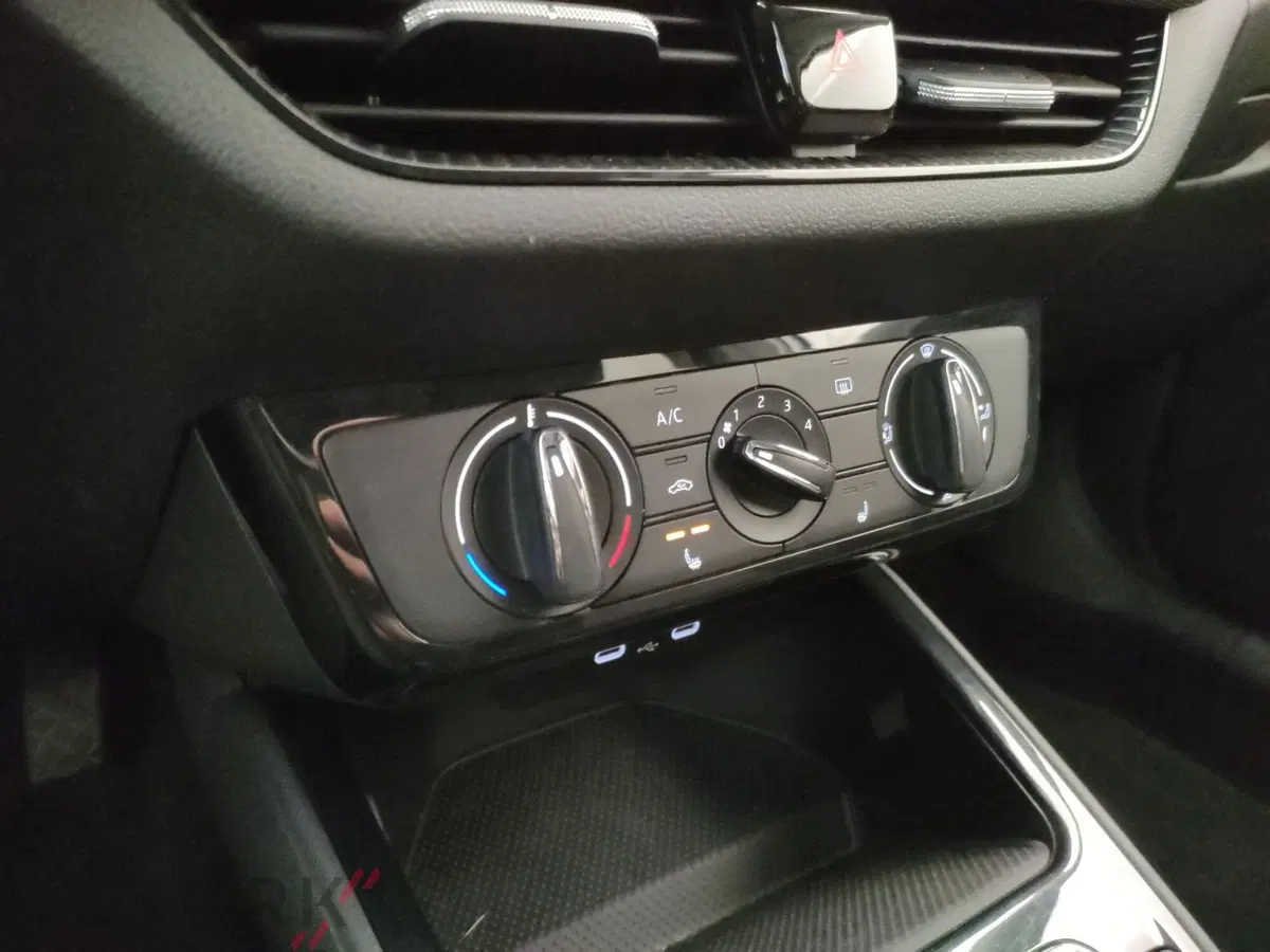 Skoda Fabia usata a Varese (13)