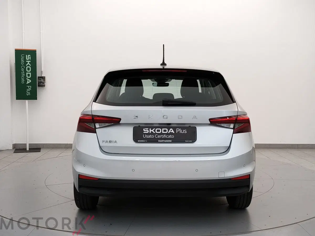 Skoda Fabia usata a Varese (4)