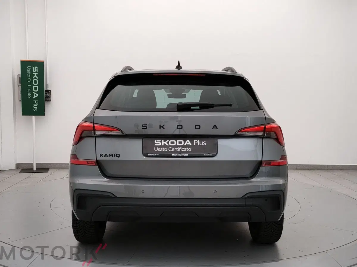 Skoda Kamiq usata a Varese (4)
