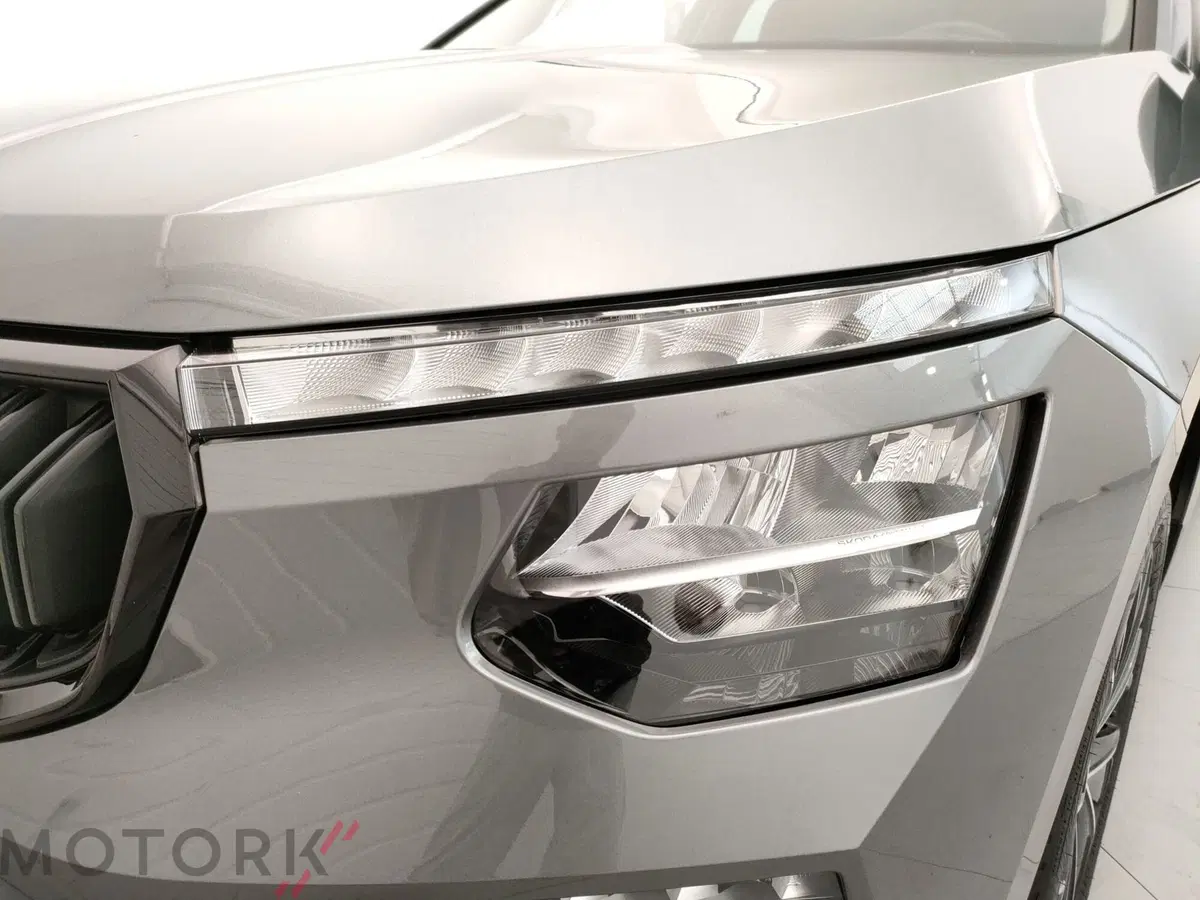 Skoda Kamiq usata a Varese (7)