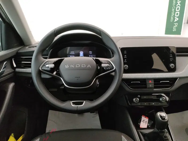Skoda Scala nuova a Varese (12)