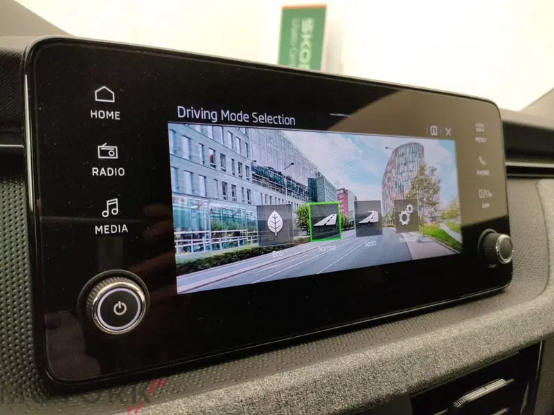 Skoda Scala nuova a Varese (17)
