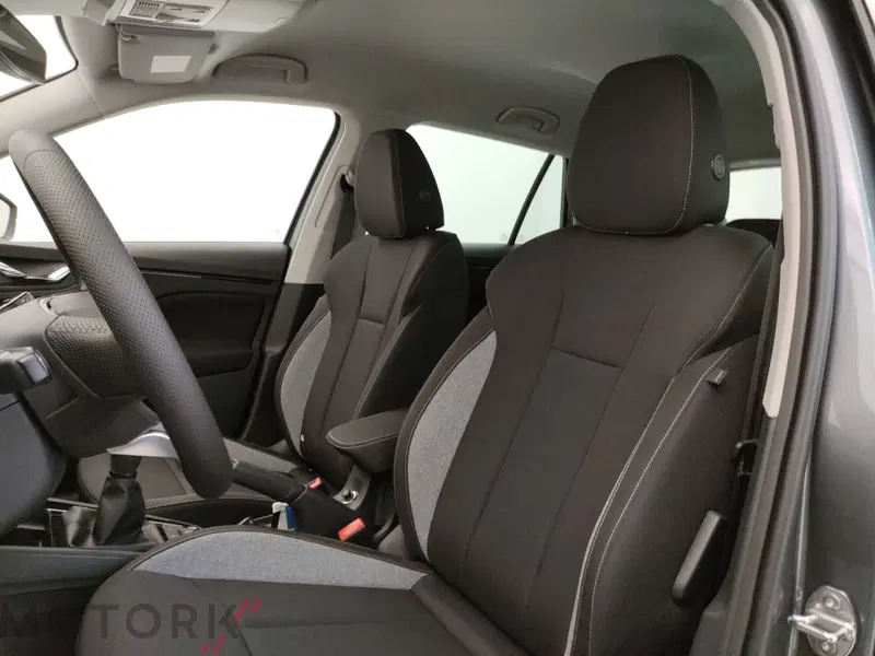 Skoda Kamiq nuova a Varese (11)