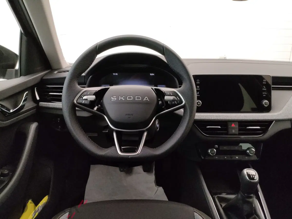 Skoda Kamiq nuova a Varese (13)