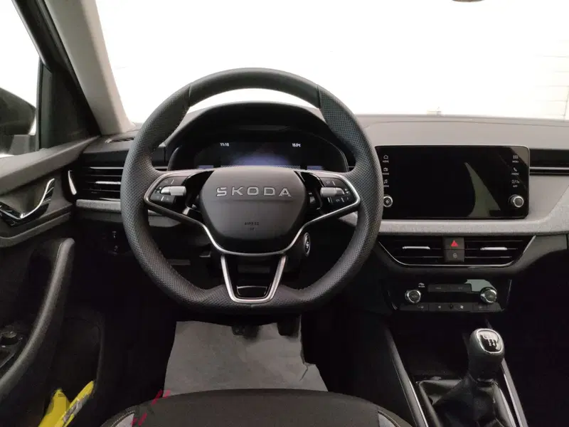 Skoda Kamiq nuova a Varese (13)