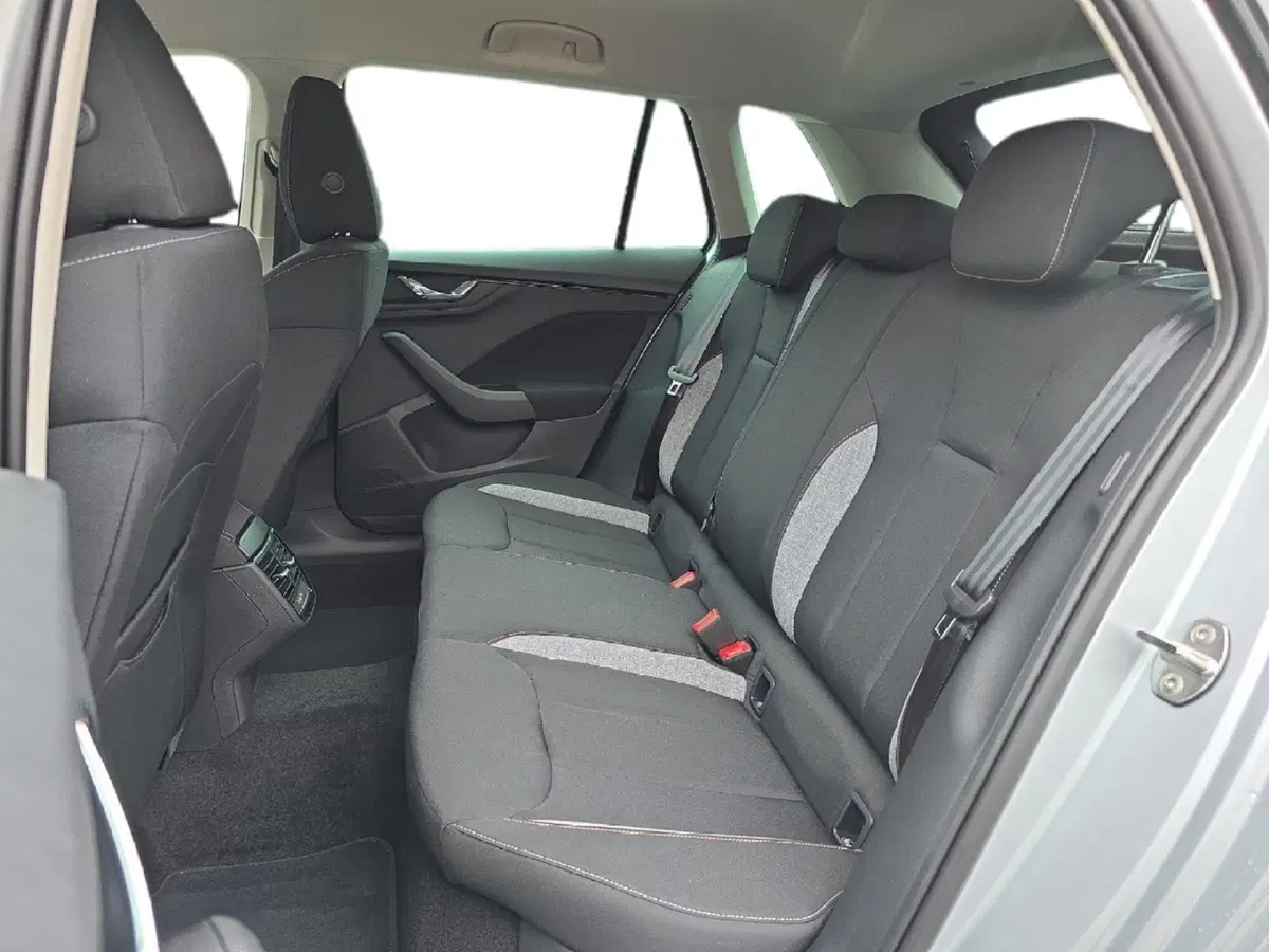 Skoda Kamiq nuova a Siena (12)