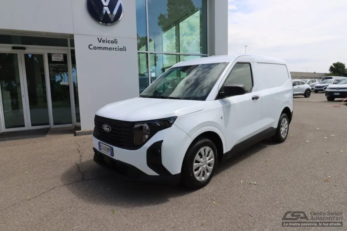 Ford Transit Courier Furgone usata a Bologna