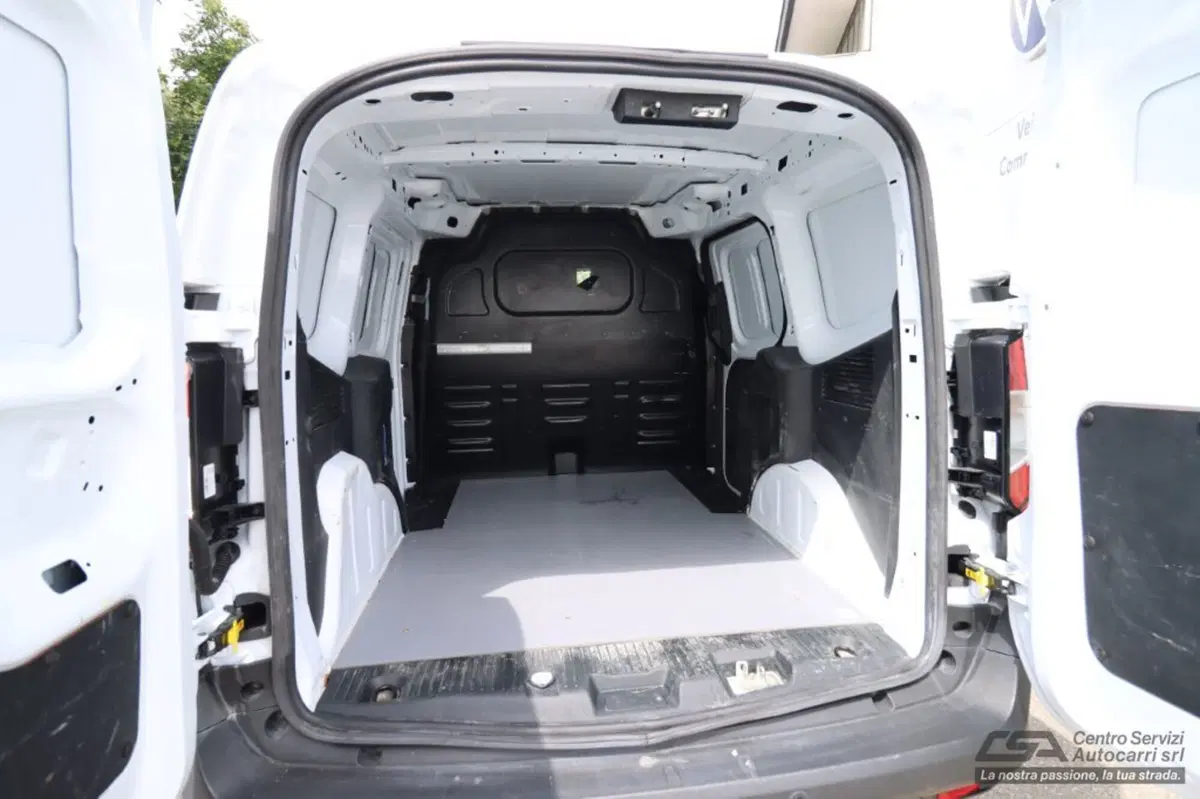 Ford Transit Courier Furgone usata a Bologna (11)