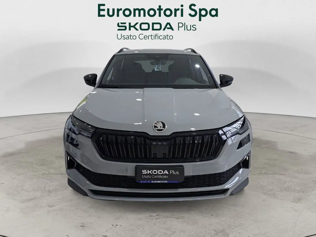 Skoda Karoq nuova a Siena (3)