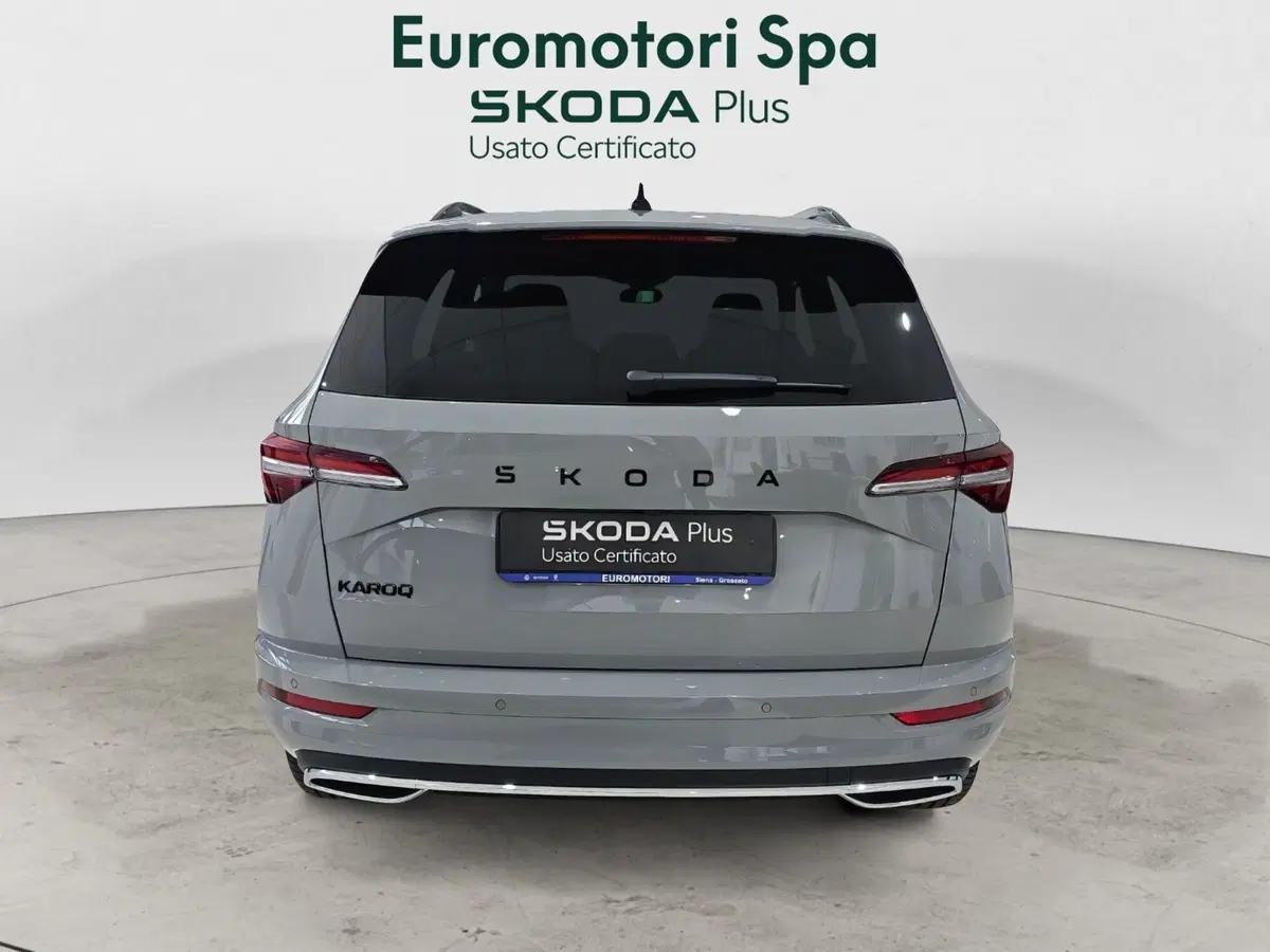 Skoda Karoq nuova a Siena (5)