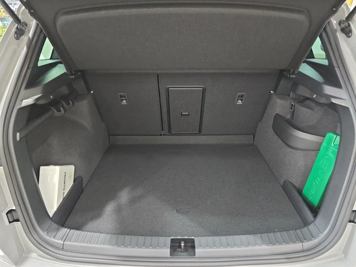 Skoda Karoq nuova a Siena (8)