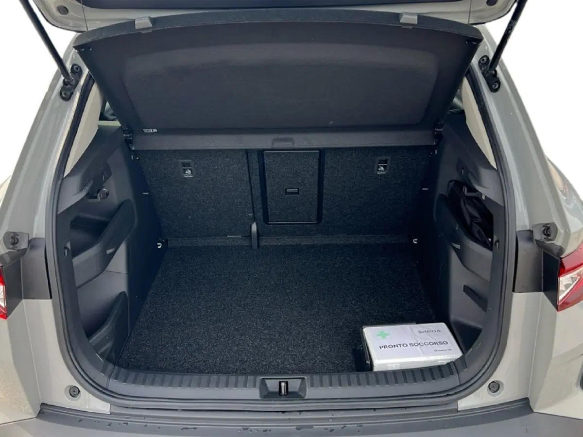 Skoda Elroq nuova a Siena (10)