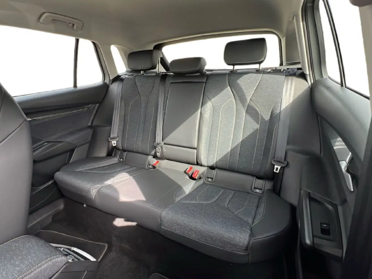 Skoda Elroq nuova a Siena (12)