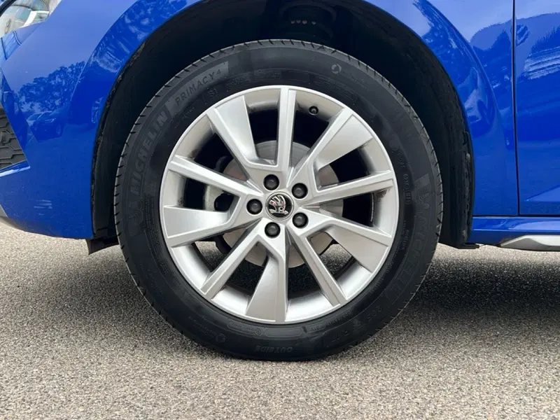 Skoda Kamiq usata a Grosseto (9)