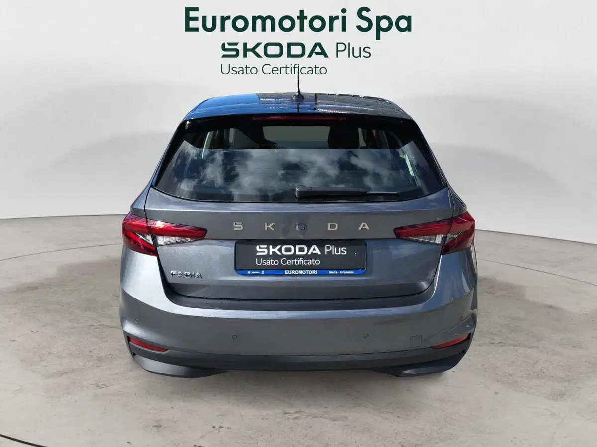 Skoda Fabia nuova a Siena (4)