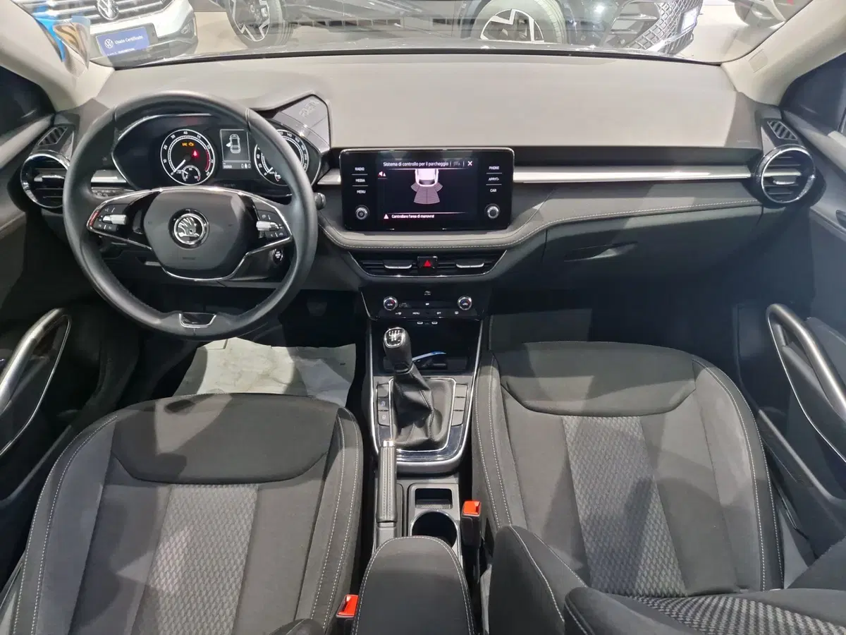 Skoda Fabia usata a Siena (13)
