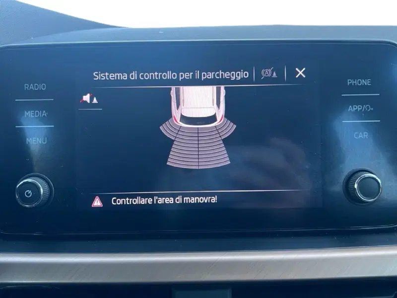 Skoda Kamiq usata a Siena (14)