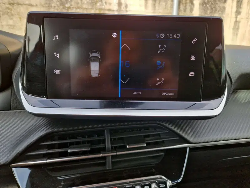 Peugeot 208 usata a Siena (14)