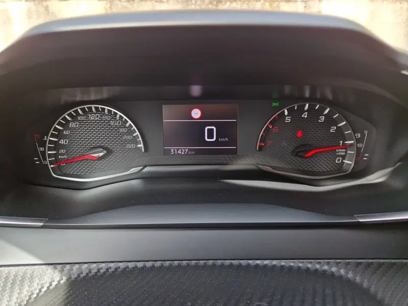 Peugeot 208 usata a Siena (15)