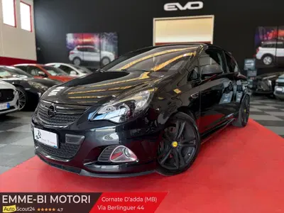Opel Corsa 1.6 T 210CV 3 porte N&uuml;rburgring Edition OPC del 2013 usata a Cornate d'Adda