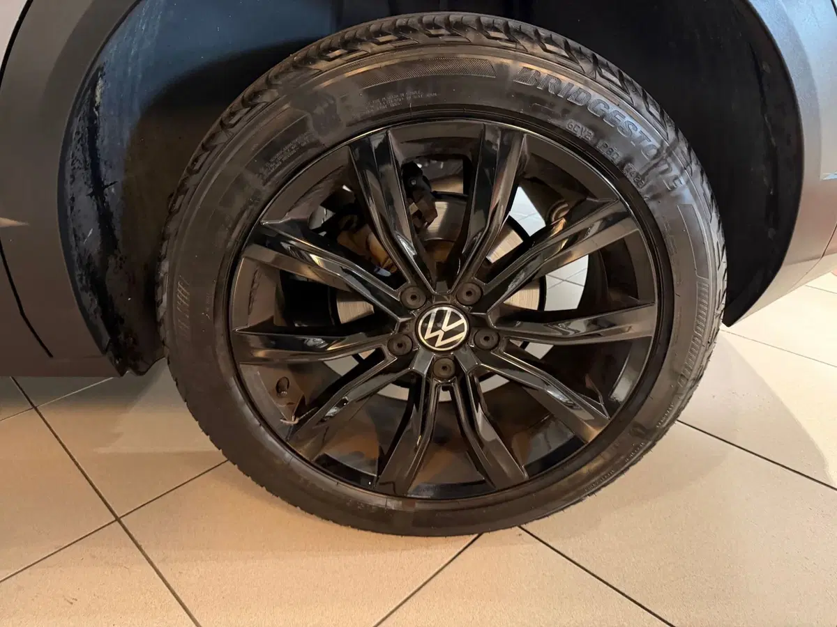Volkswagen T-Roc usata a Genova (13)
