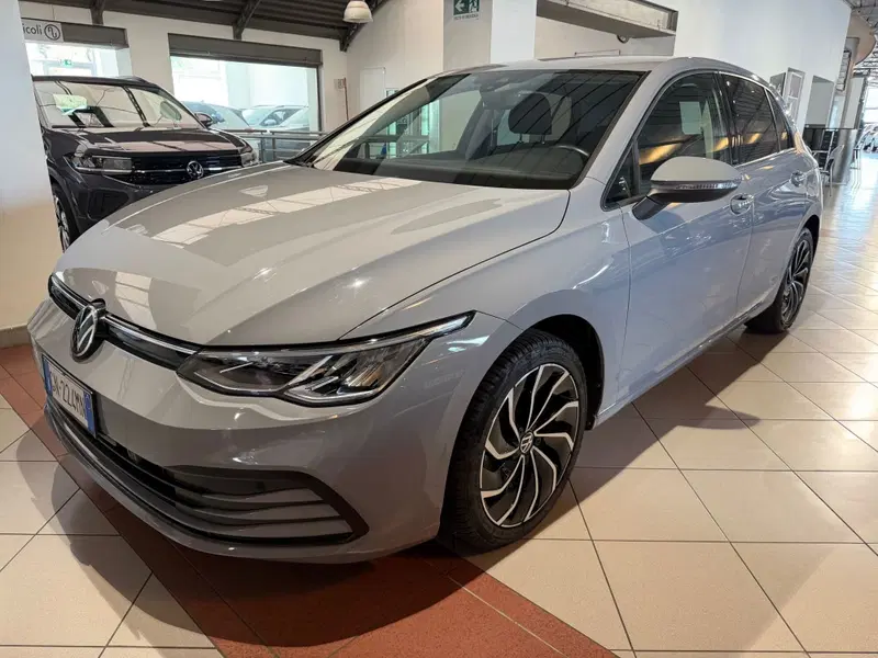 Volkswagen Golf usata a Genova
