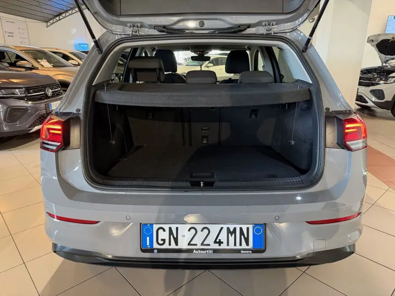 Volkswagen Golf usata a Genova (9)