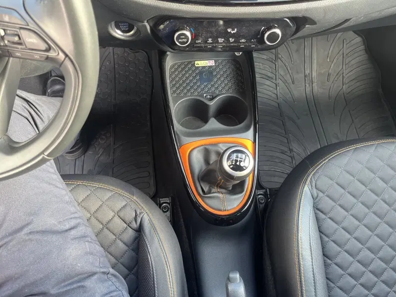 Toyota Aygo X usata a La Spezia (13)