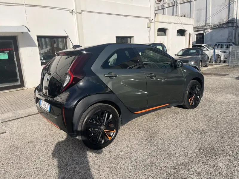 Toyota Aygo X usata a La Spezia (6)