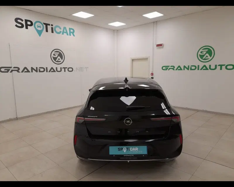Opel Astra usata a Asti (5)