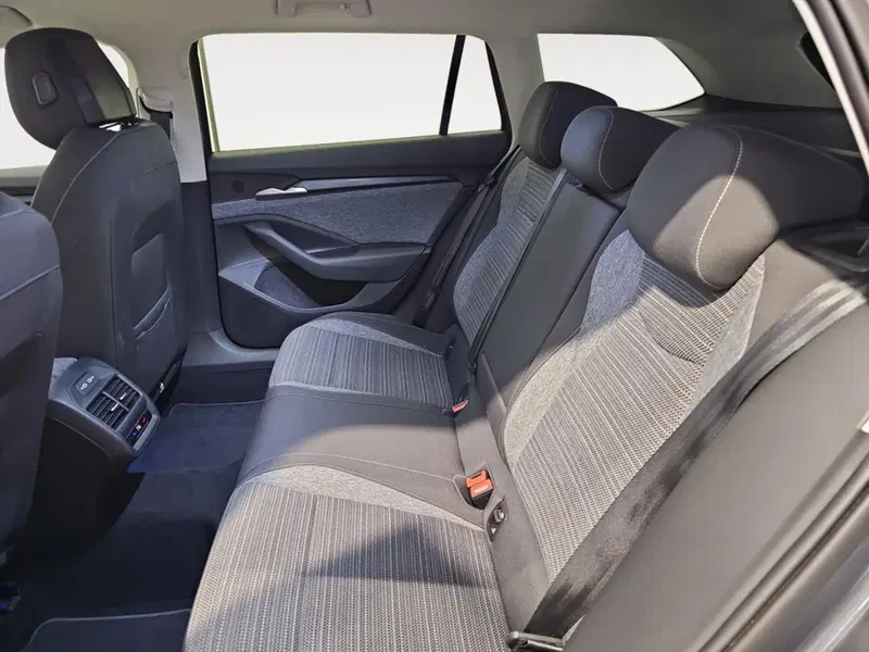 Skoda Superb usata a Lecco (10)