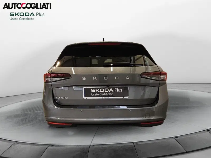 Skoda Superb usata a Lecco (6)