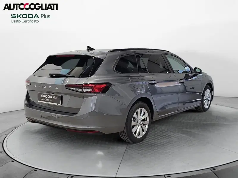 Skoda Superb usata a Lecco (7)